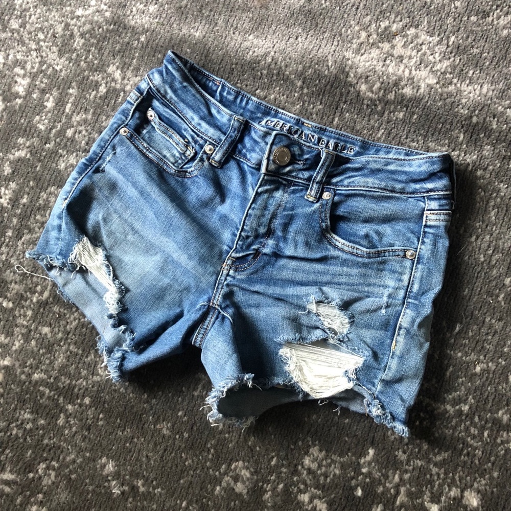 American Eagle distressed shorts